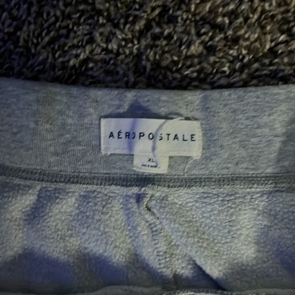 Aeropostale joggers, gray, worn but look werid on me - Picture 2 of 2